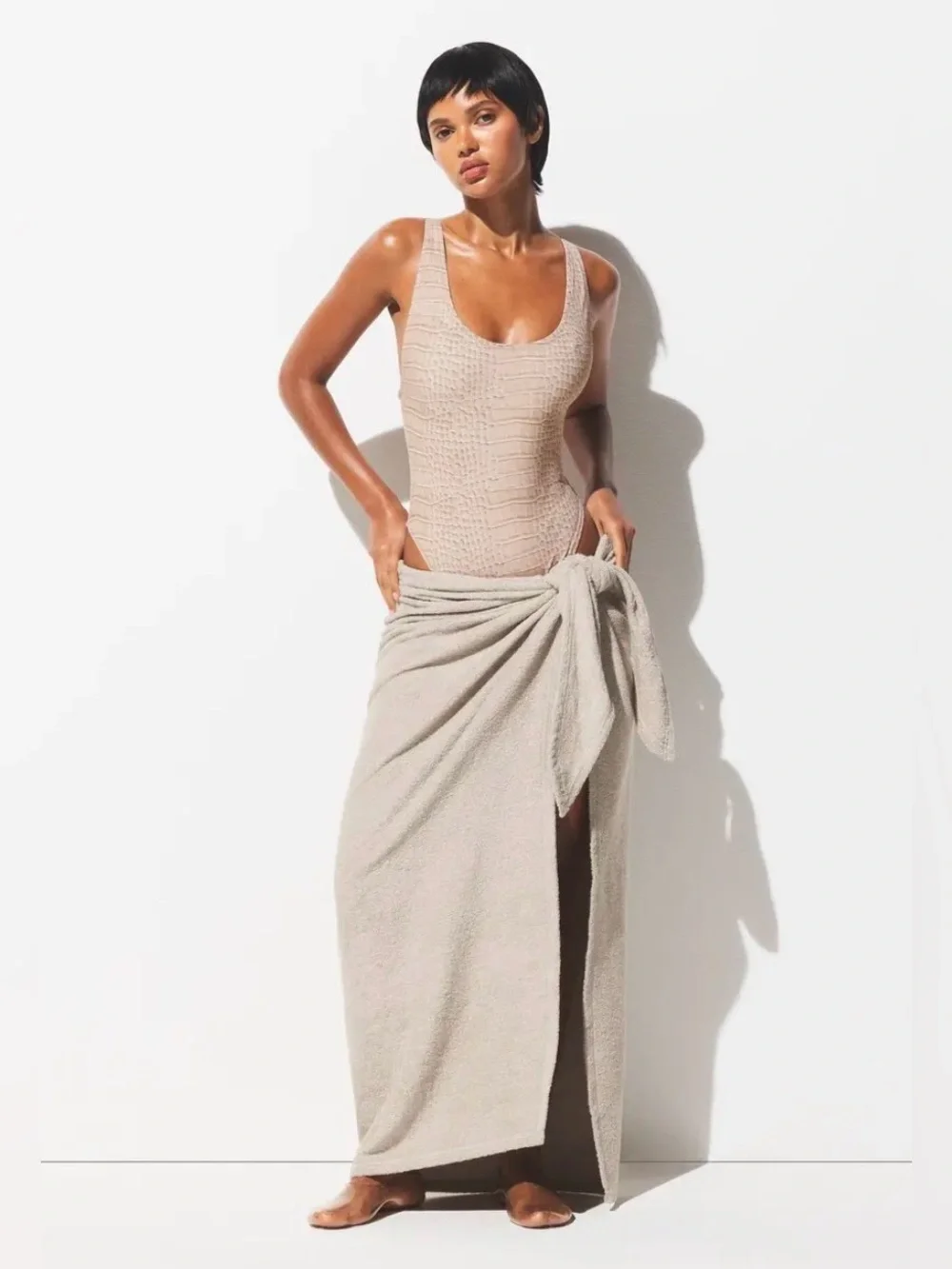 SKIMS TERRY COVER-UPS SARONG STYLE: CU-SAR-8254W COLOR: STONE SIZE: 4X